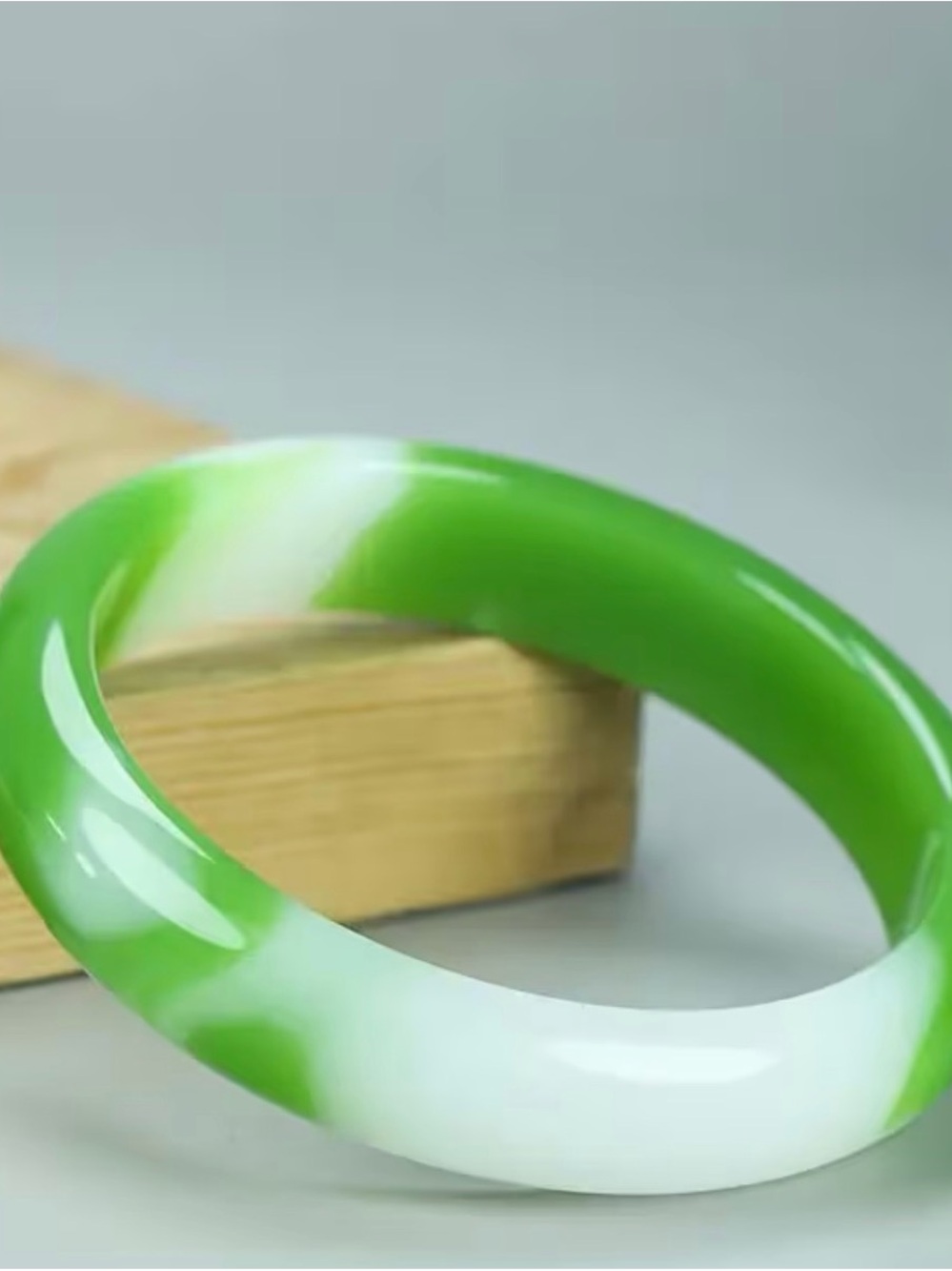 Green and White Jade-Style Bangle Bracelet (White Moonlight Ice Bangle)